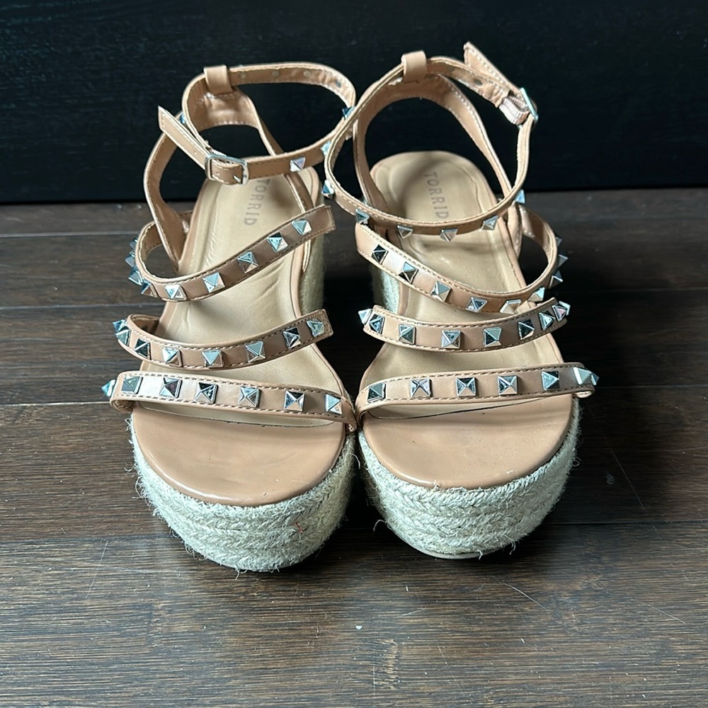 TORRID WW rockstar sandal